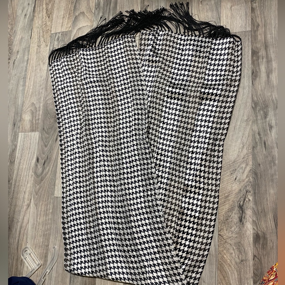 Black and White Plaid Scarf